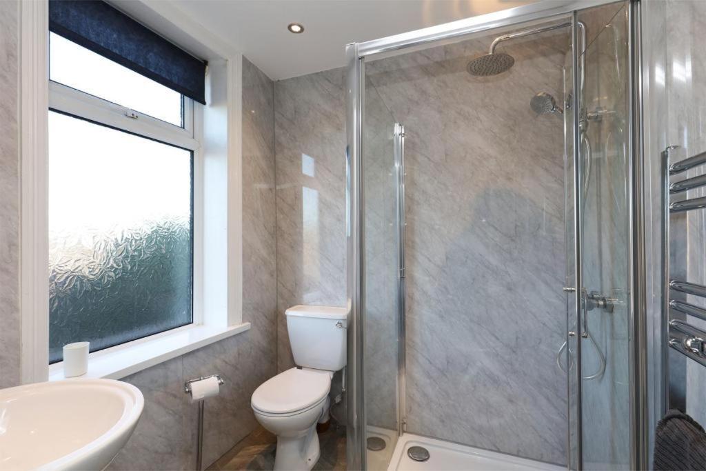 Room From Home, Private Ensuite Spacious Room Sheffield Esterno foto